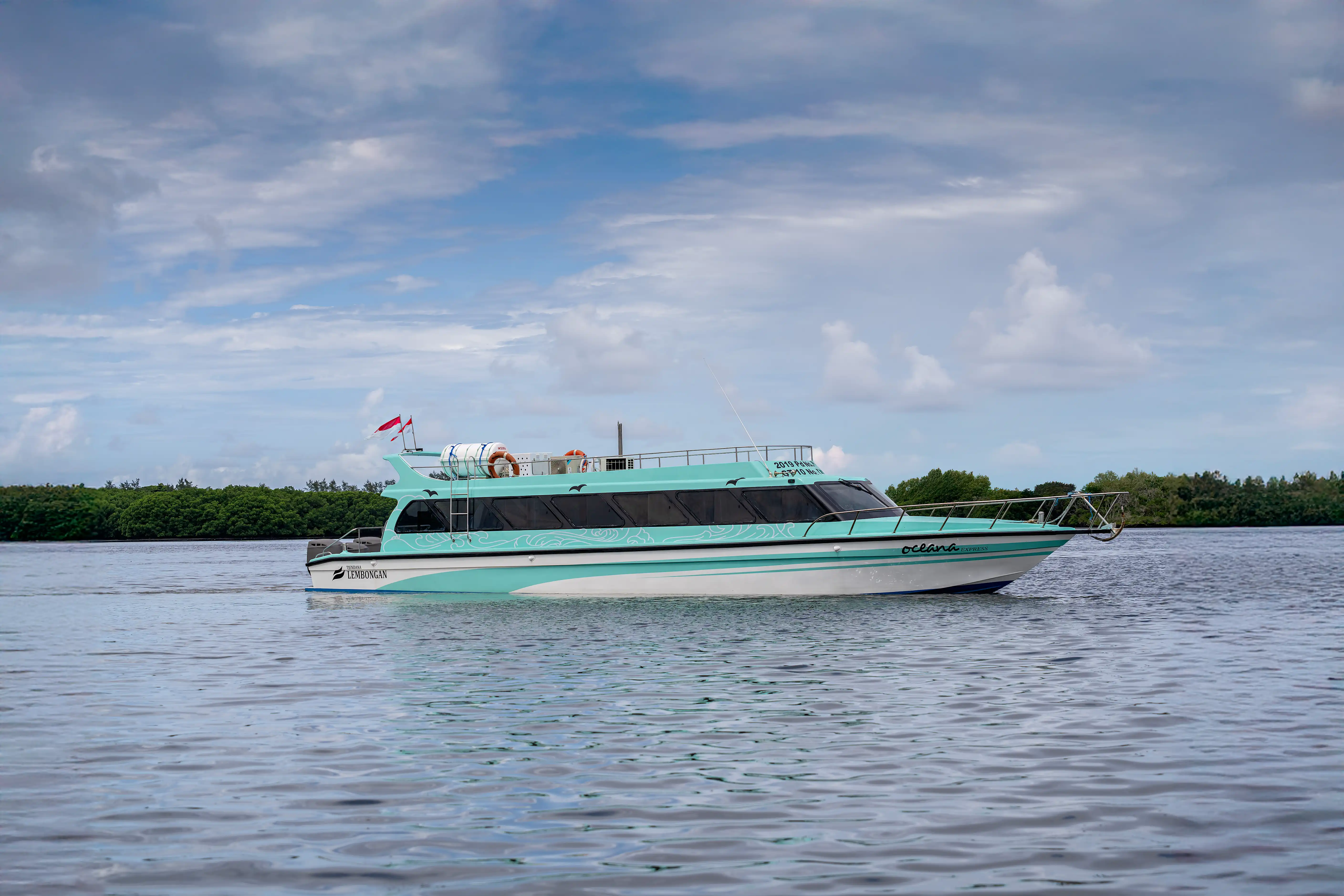 Fast Boat Lembongan Beach Club & Resort