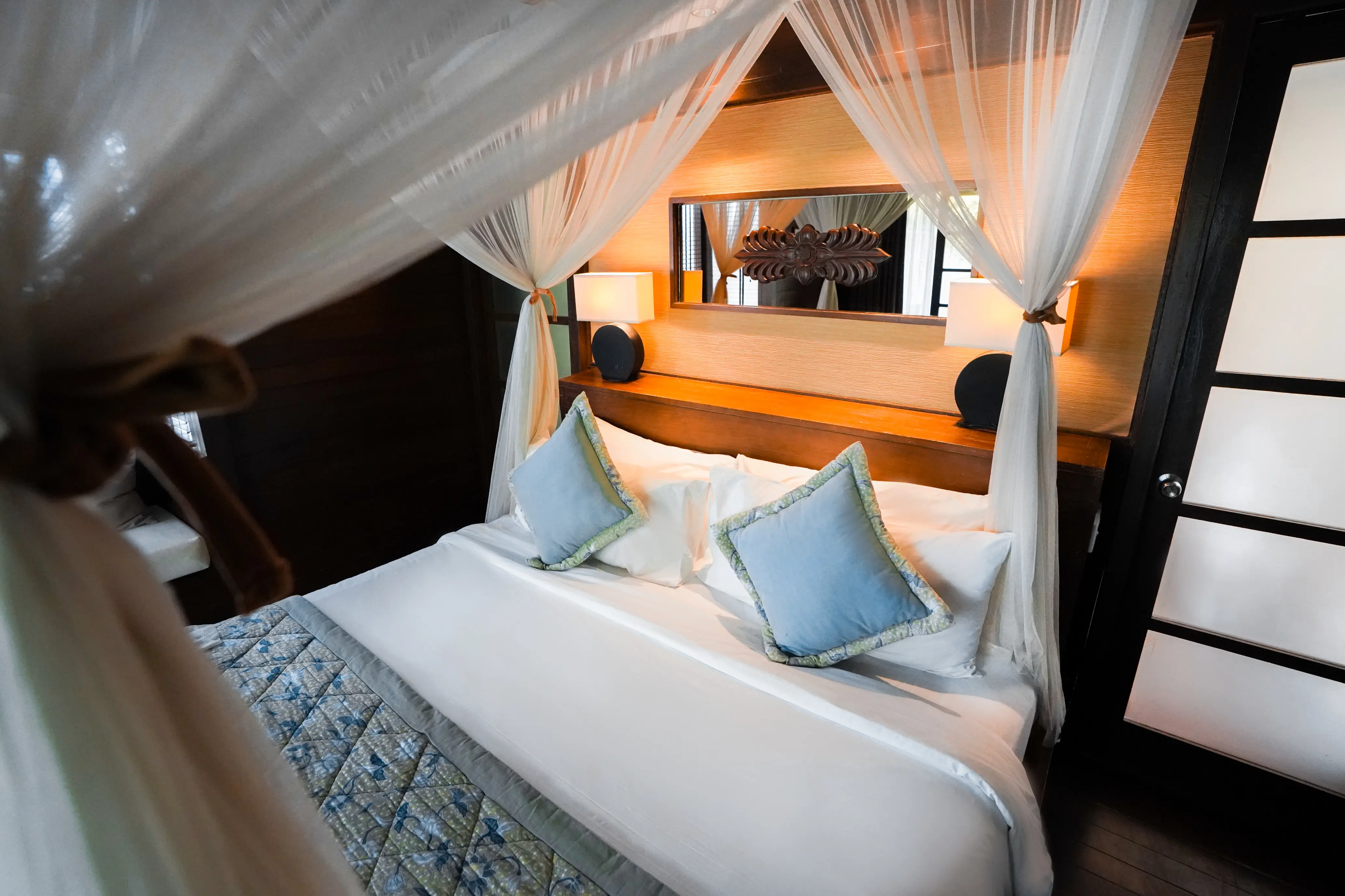 One Bedroom Wooden Pool Villa images