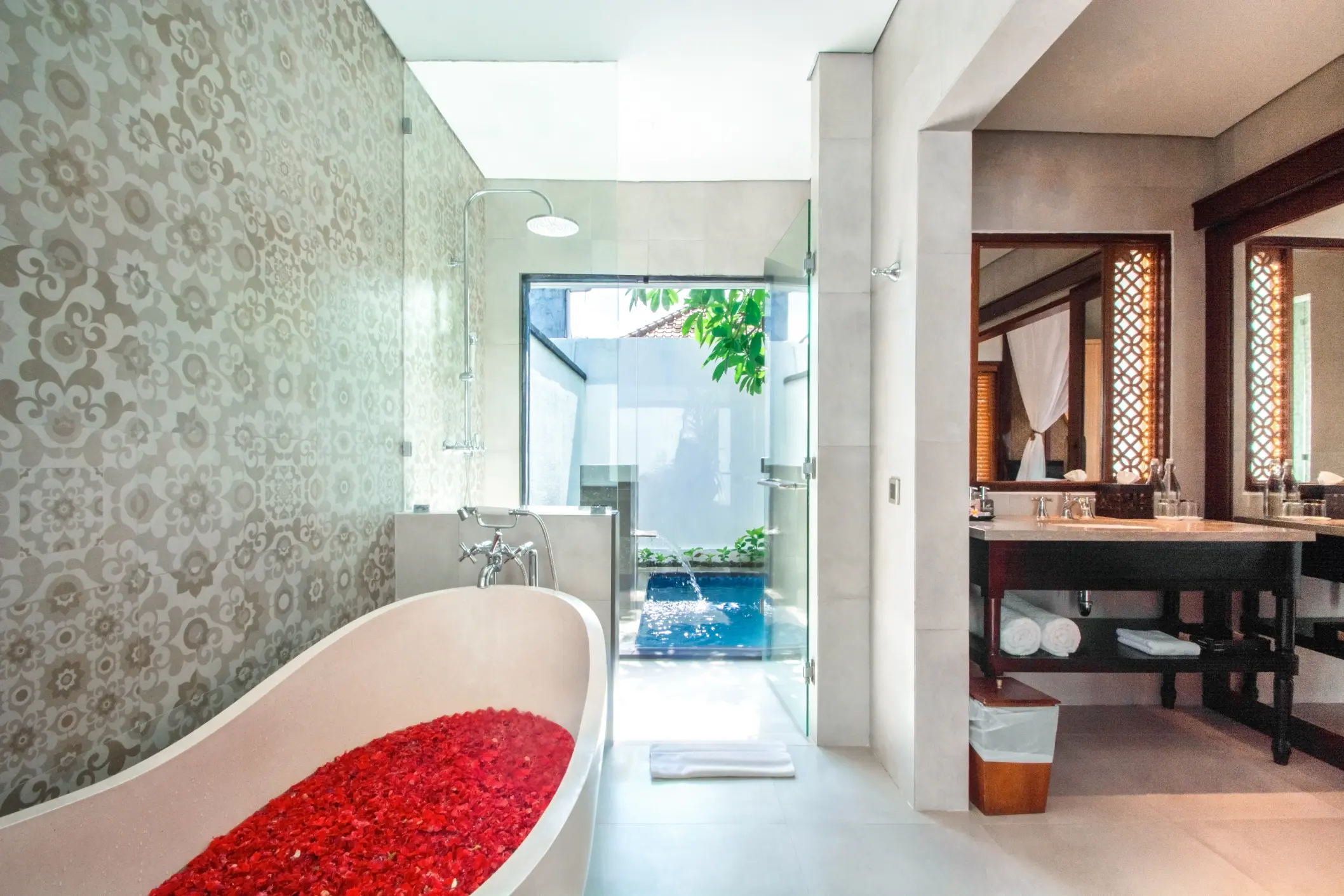 One Bedroom Grand Royal Pool Villa images