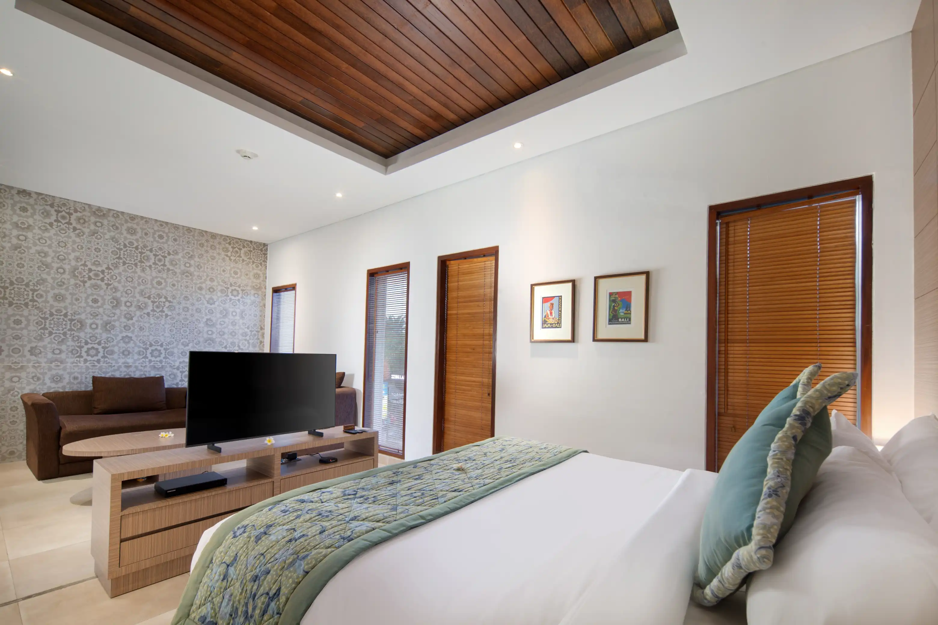 Grand Deluxe with Boat Return Transfer and Shuttle Denpasar - Sanur - Denpasar's Images