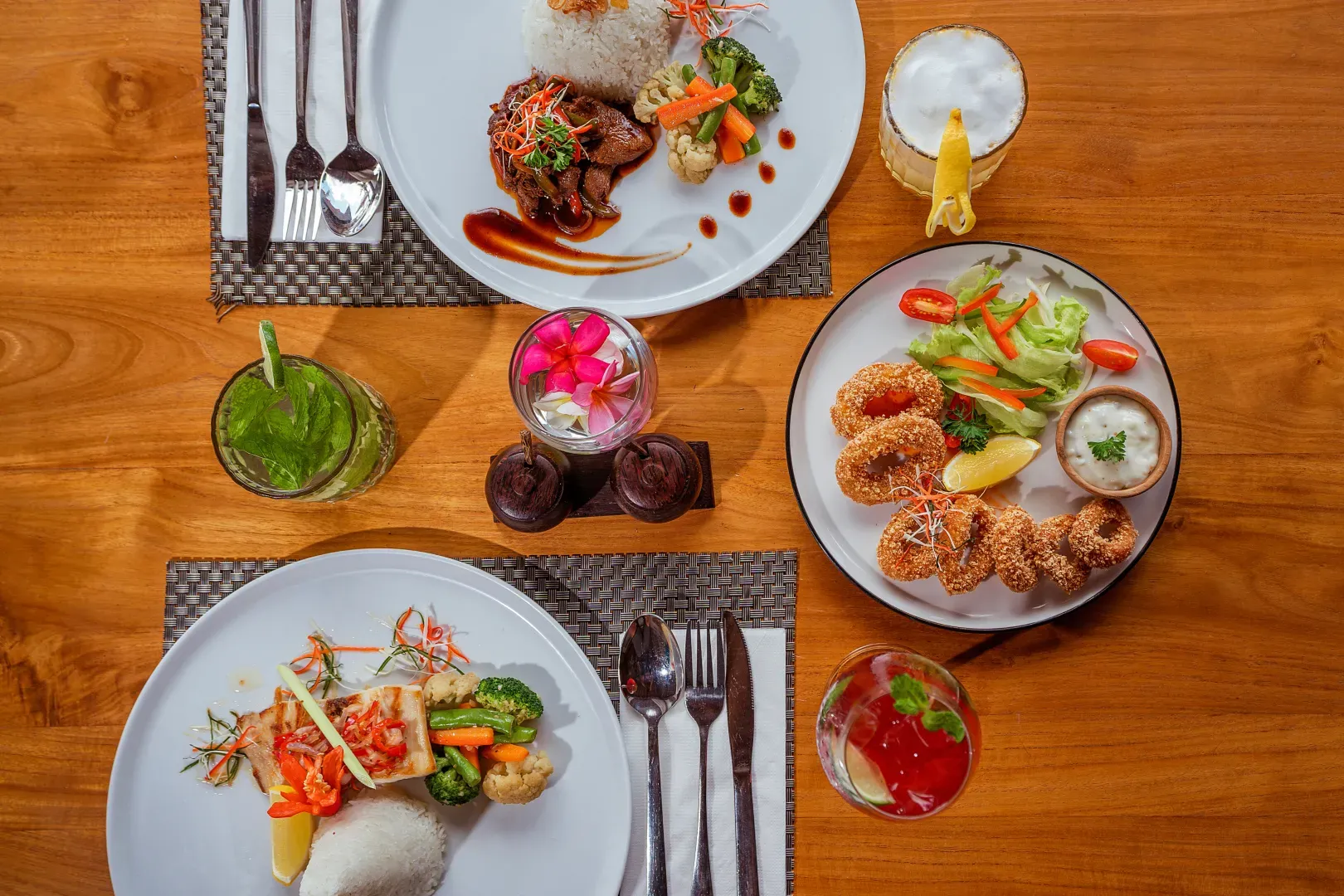 Foods At Sea Sky Restaurant Lembongan Beach Club And Resort